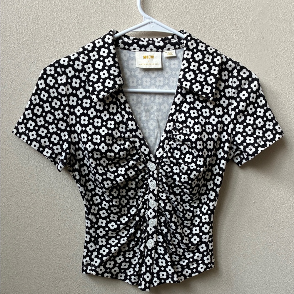 Maeve Black and White Flower top